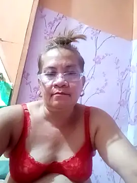 Snapshot of vickyhot1966 chatting on October 24, 1:18 pm vickyhot1966 online show from October 24, 1:18 pm