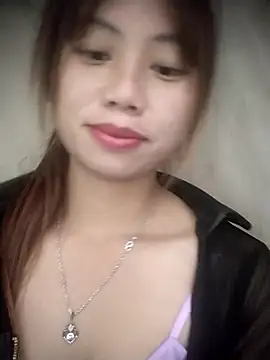 Snapshot of Dung-Thao19 chatting on September 17, 4:03 am Dung-Thao19 online show from September 17, 4:03 am