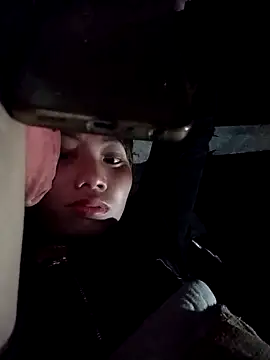 Dung-Thao19 online show from October 30, 11:05 pm