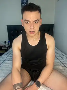 anthonygray  online show from September 10, 11:27 pm