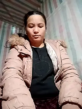 Snapshot of Love-Mama33 chatting on November 23, 11:37 pm Love-Mama33 online show from November 23, 11:37 pm