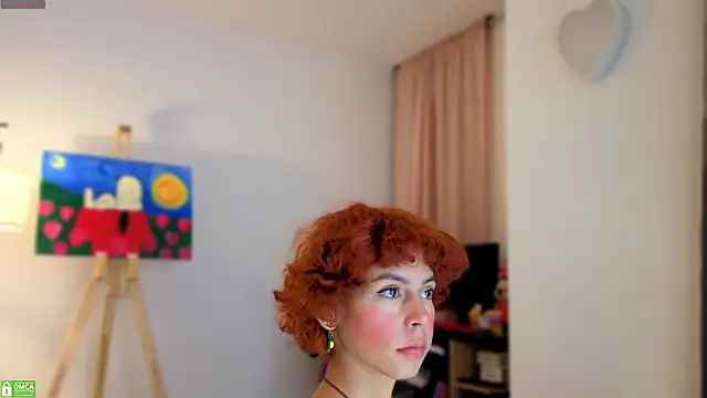 Snapshot of colette_e chatting on February 5, 3:33 am colette e online show from February 5, 3:33 am