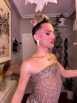 lacattiva online show from September 28, 12:05 am