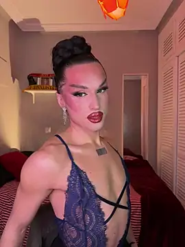 lacattiva online show from February 17, 4:35 pm