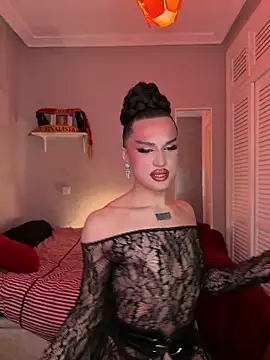 lacattiva online show from February 18, 4:41 am