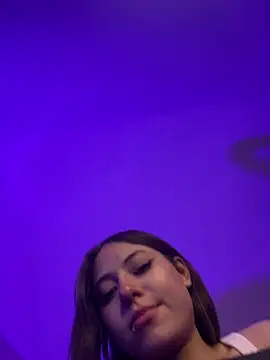 PrettyAmber online show from November 3, 9:38 pm