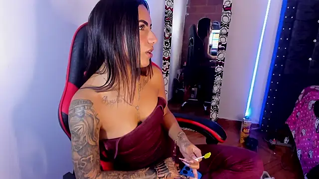 Snapshot of Samanthademonx20_ chatting on March 14, 6:19 am Samanthademonx20 online show from March 14, 6:19 am