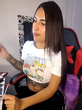 Snapshot of Samanthademonx20_ chatting on March 28, 5:07 am Samanthademonx20 online show from March 28, 5:07 am