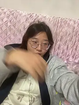 sisi-maiden online show from March 31, 5:19 am