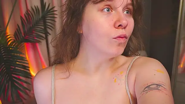 Snapshot of Sense_Of_Rosemary chatting on March 18, 5:32 am Sense Of Rosemary online show from March 18, 5:32 am