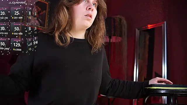 Snapshot of Sense_Of_Rosemary chatting on March 31, 5:30 am Sense Of Rosemary online show from March 31, 5:30 am