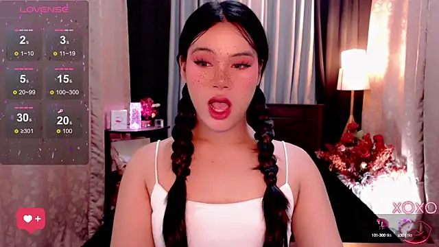 IamRaeganDolls69 online show from September 27, 11:54 pm