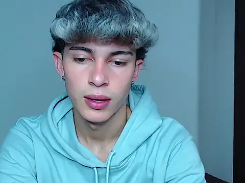 john vichenso online show from October 14, 10:43 pm