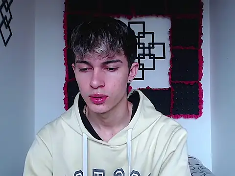 john vichenso online show from February 24, 8:07 pm