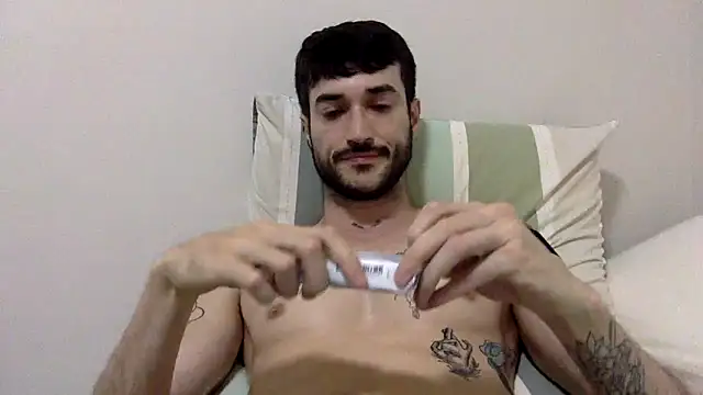 Snapshot of Fubinha chatting on September 18, 1:18 am Fubinha online show from September 18, 1:18 am