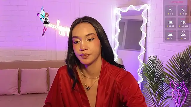 artemiss tay online show from November 24, 7:13 pm