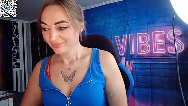 Blonde Temptation online show from September 20, 11:55 am