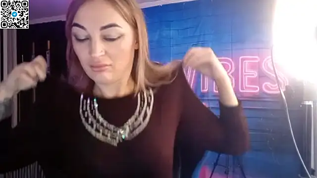 Blonde Temptation online show from October 27, 9:57 am