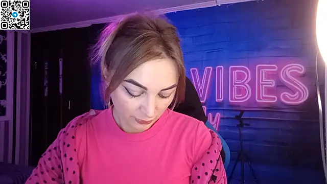 Blonde Temptation online show from October 30, 11:11 am