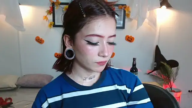 Evanss lx online show from October 18, 12:50 pm