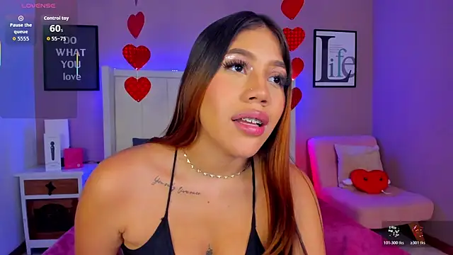 sarahyessica online show from February 20, 3:03 am