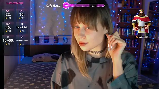 Snapshot of s1lvercherub chatting on February 3, 7:19 pm s1lvercherub online show from February 3, 7:19 pm