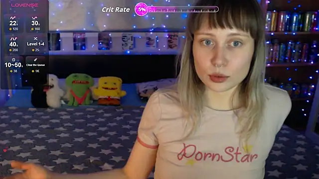 Snapshot of s1lvercherub chatting on March 5, 9:22 pm s1lvercherub online show from March 5, 9:22 pm