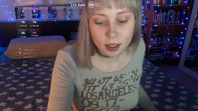 Snapshot of s1lvercherub chatting on March 20, 8:25 pm s1lvercherub online show from March 20, 8:25 pm