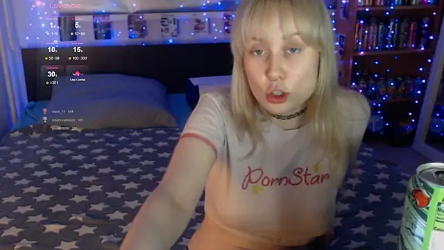 s1lvercherub online show from May 22, 9:53 pm