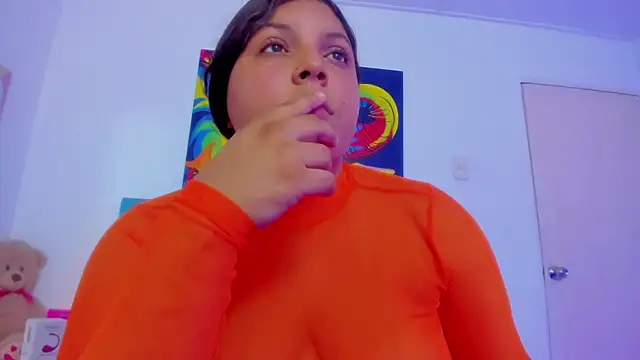 Snapshot of neferet_opal chatting on September 24, 11:30 pm neferet opal online show from September 24, 11:30 pm