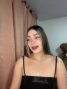 Snapshot of Chantel_sam chatting on January 8, 4:37 am Chantel sam online show from January 8, 4:37 am