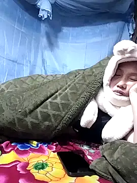 PhamPm70 online show from December 18, 1:06 pm