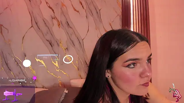 alicecute77 online show from September 28, 3:23 am