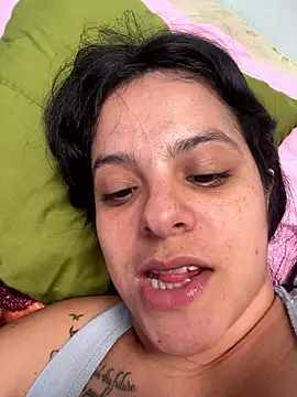 Snapshot of Moon-Lice chatting on January 14, 7:52 pm Moon-Lice online show from January 14, 7:52 pm