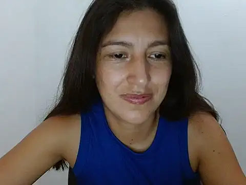 Snapshot of SarahFriendly chatting on May 19, 11:55 pm SarahFriendly online show from May 19, 11:55 pm