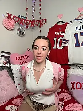 Snapshot of babygingerboo chatting on February 7, 5:55 am babygingerboo online show from February 7, 5:55 am