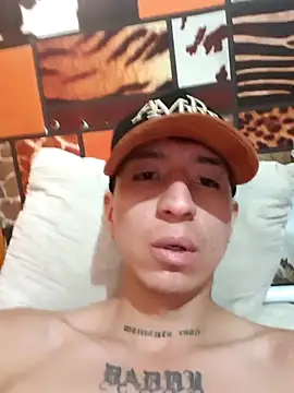 Snapshot of Fvrxxo19cm chatting on October 17, 3:14 pm Fvrxxo19cm online show from October 17, 3:14 pm