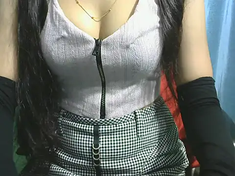 sheetal-sheetal95 online show from October 31, 2:29 pm