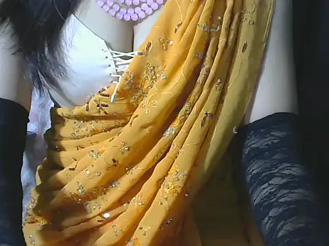 Snapshot of sheetal-sheetal95 chatting on June 6, 5:50 pm sheetal-sheetal95 online show from June 6, 5:50 pm