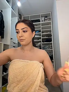 Lexi Storm online show from June 13, 5:05 am