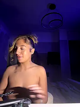 Aurorajadex online show from September 28, 12:05 am