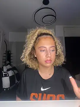 Aurorajadex online show from October 29, 8:10 pm