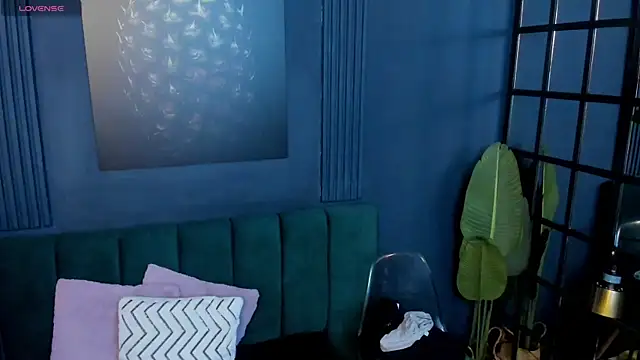 ariannaliss online show from September 21, 11:56 am