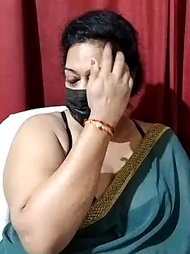 Snapshot of surekha-30 chatting on April 23, 5:04 pm surekha-30 online show from April 23, 5:04 pm