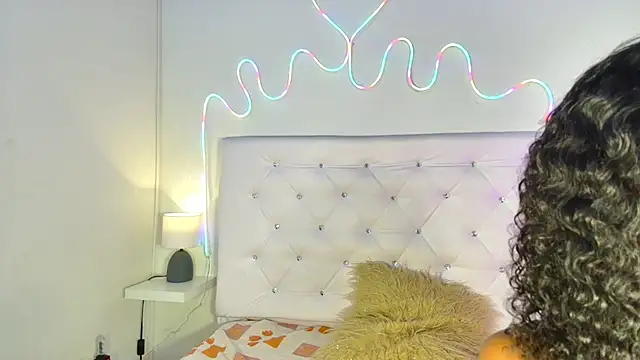 Snapshot of tatixxxvega chatting on September 23, 1:25 pm tatixxxvega online show from September 23, 1:25 pm