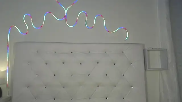 Snapshot of tatixxxvega chatting on September 30, 1:27 pm tatixxxvega online show from September 30, 1:27 pm