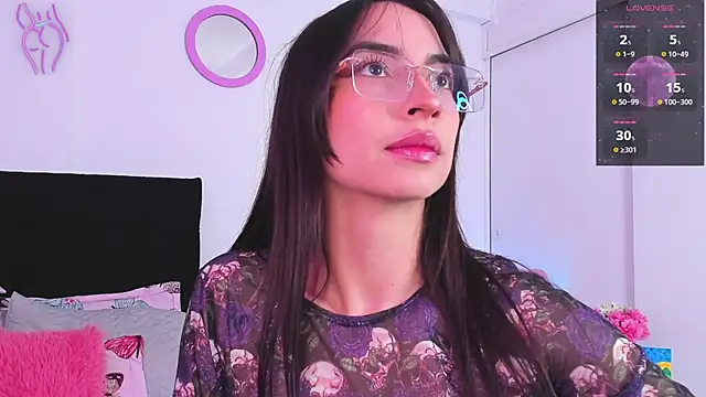 Aryane art  online show from November 18, 8:35 pm