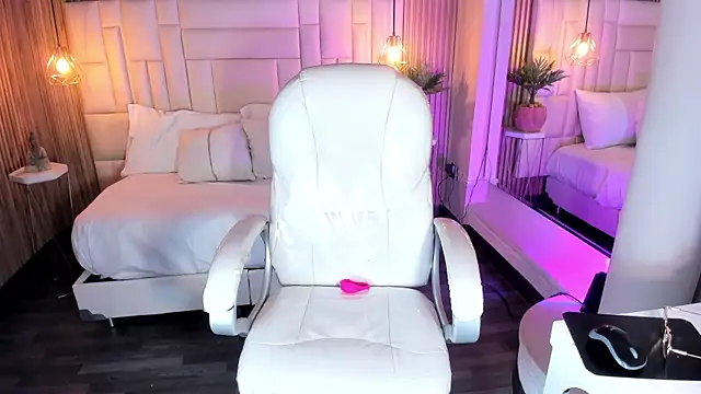 DulceGreem online show from October 21, 11:44 am