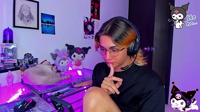 KeitaMoon online show from December 13, 8:47 pm