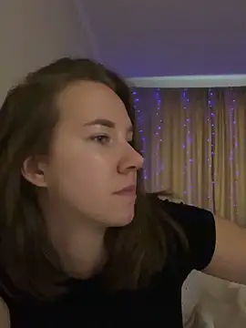 Candy Foxxxy  online show from October 28, 10:52 am